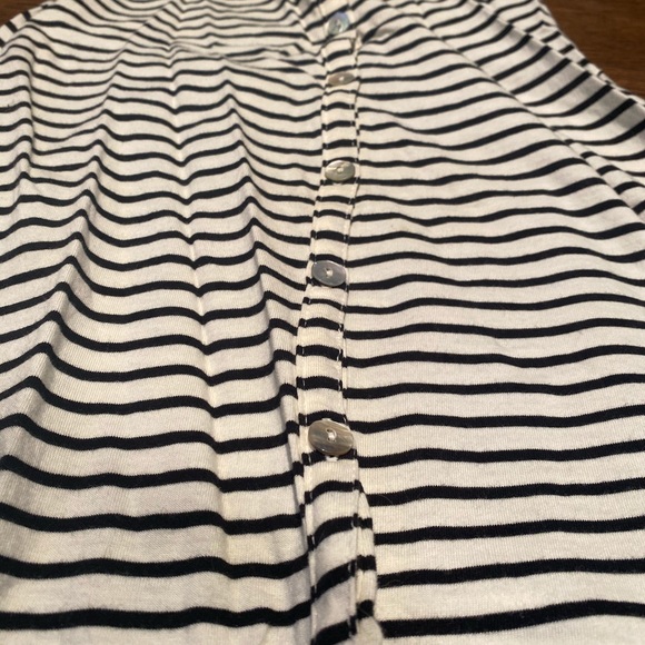 *like new* Threads 4 Thought dress - Picture 3 of 8